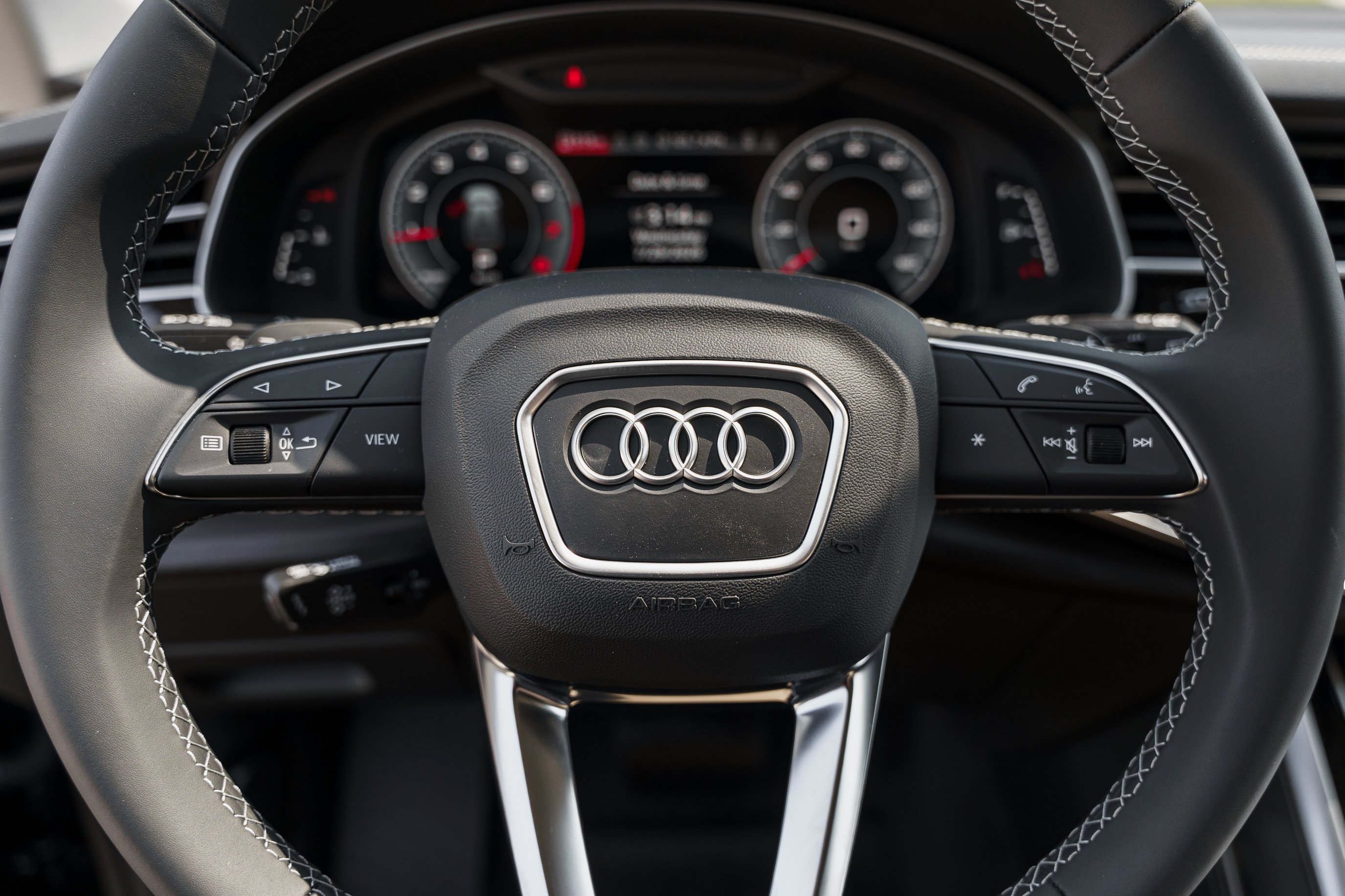 New 2026 MYTHOS BLACK Audi Prestige image 17