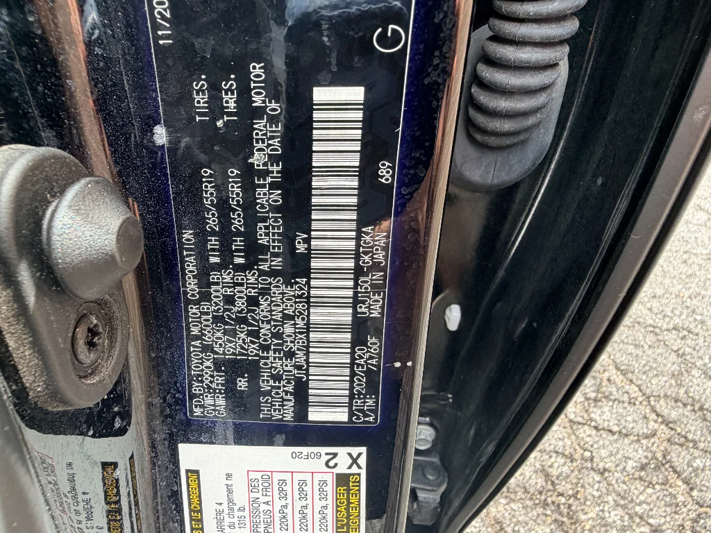 Used 2021 Black Onyx Lexus Premium image 34