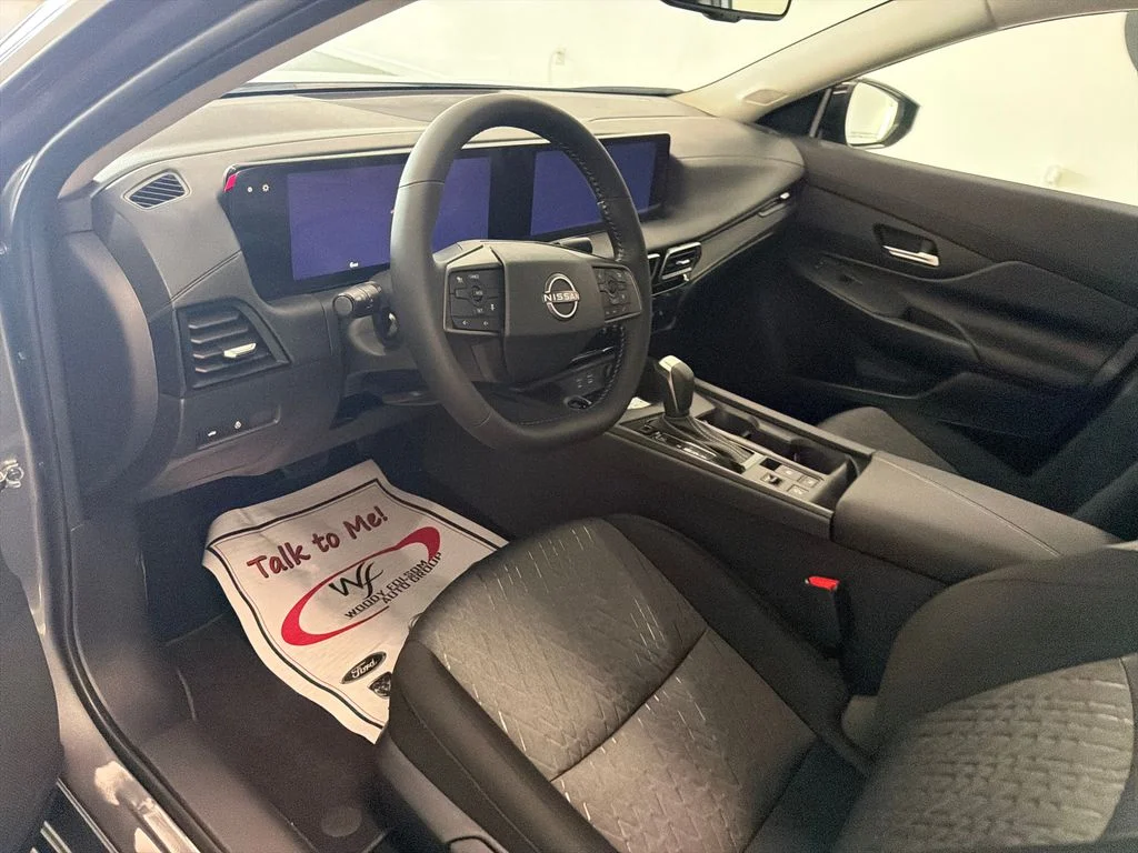 New 2027 Gun Metallic Nissan SV image 9