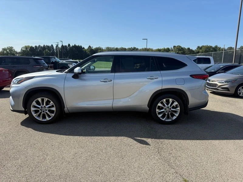 Used 2020 Silver Toyota Limited image 18