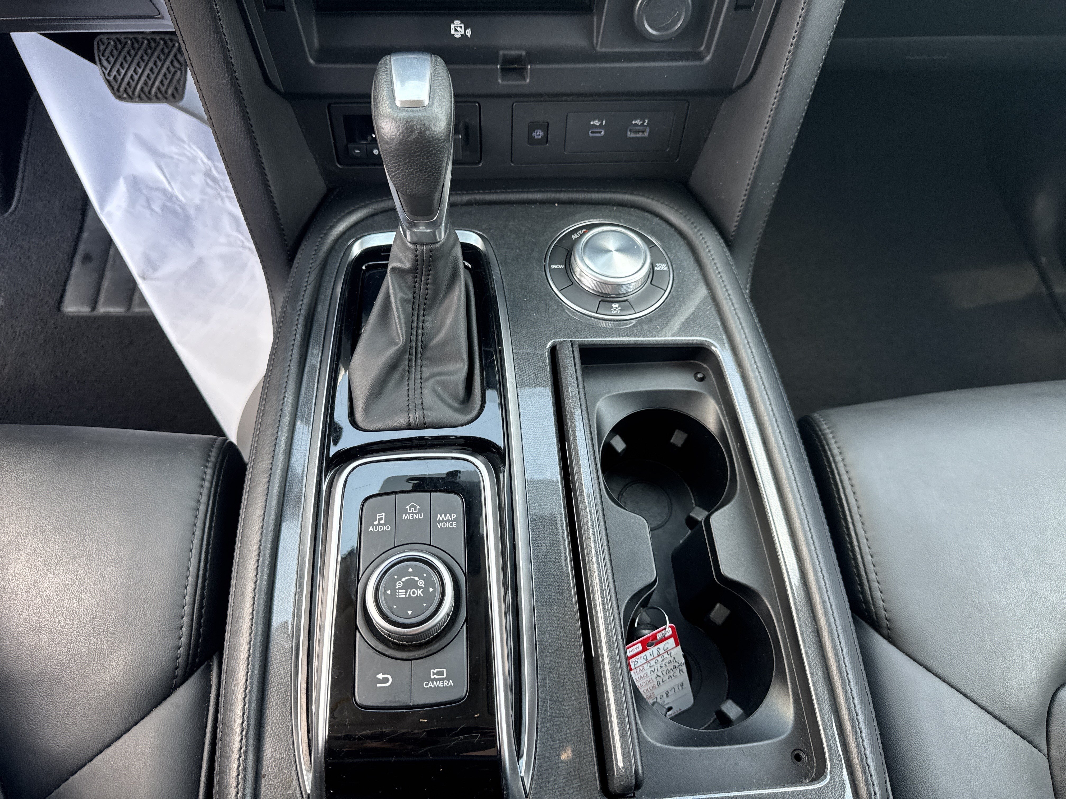 Used 2024 Super Black Nissan SV image 20