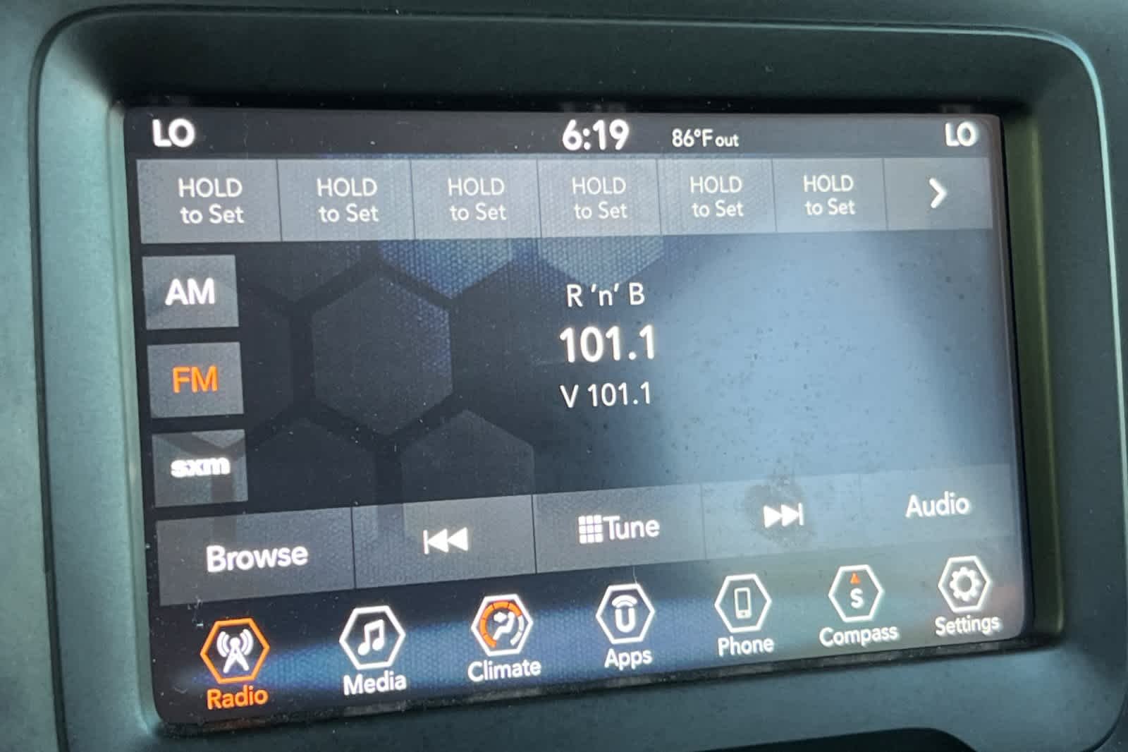 Used 2018 Solar Yellow Jeep Latitude image 19