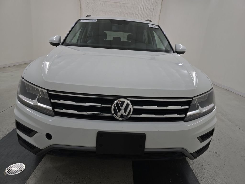 Used 2019 Volkswagen Tiguan SE with VIN 3VV3B7AX2KM065039 for sale in Kansas City