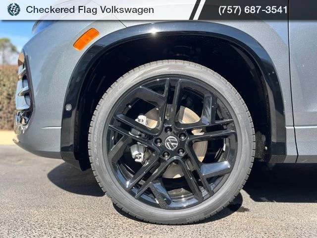 New 2026 Gray Volkswagen 2.0T SE R-Line Black image 5