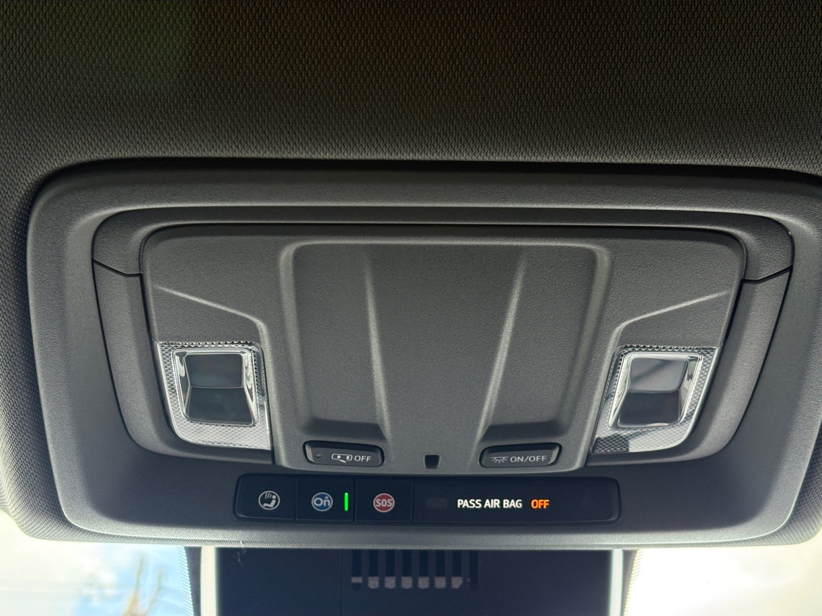 Used 2025 Gray Chevrolet RST image 25