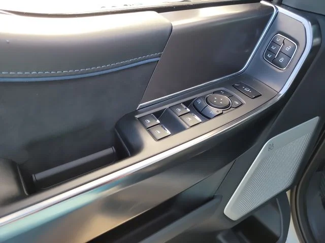 New 2026 Avalanche Ford Platinum image 18