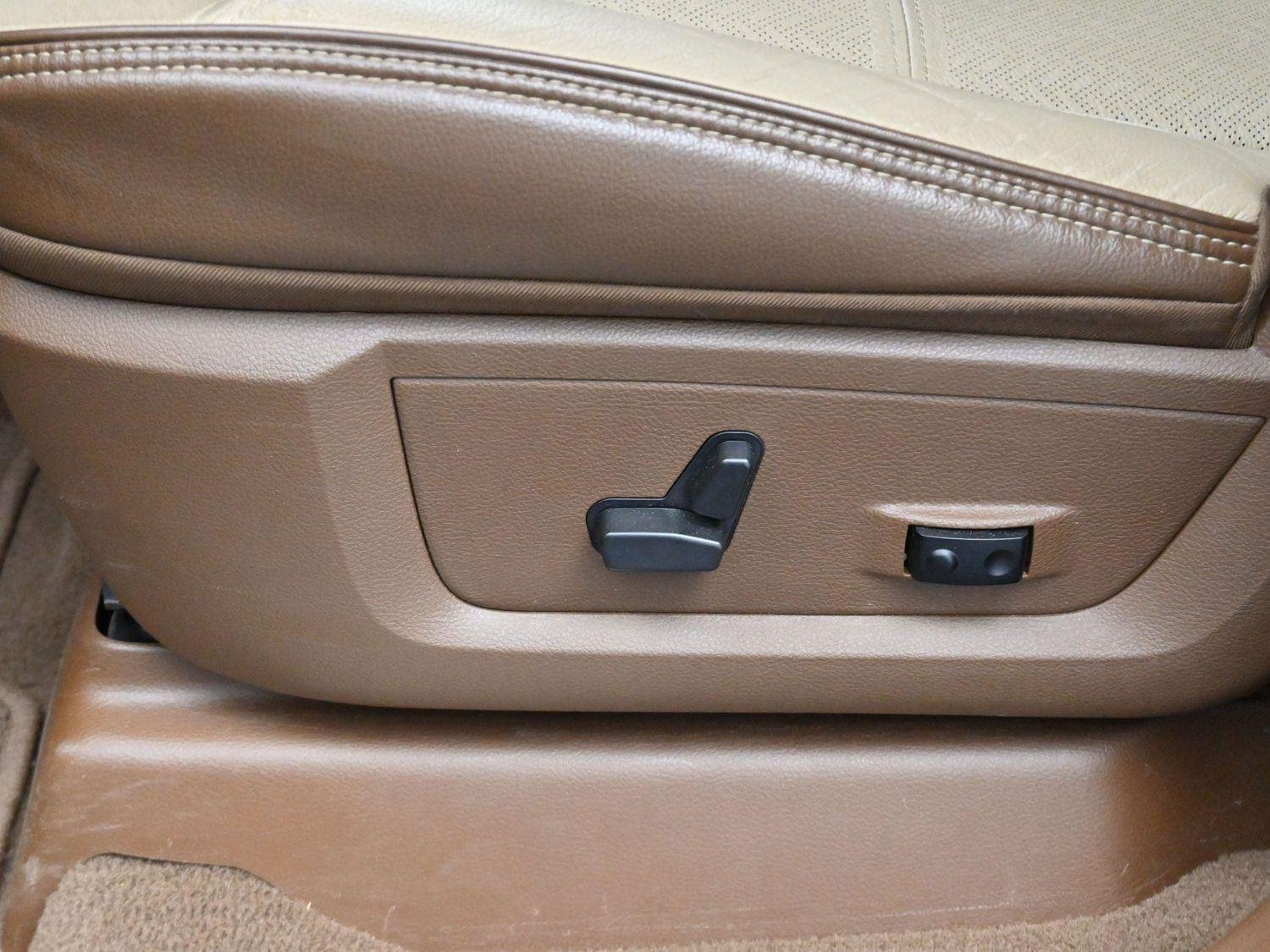 2022 RAM Ram 3500 Pickup Laramie - Photo 14