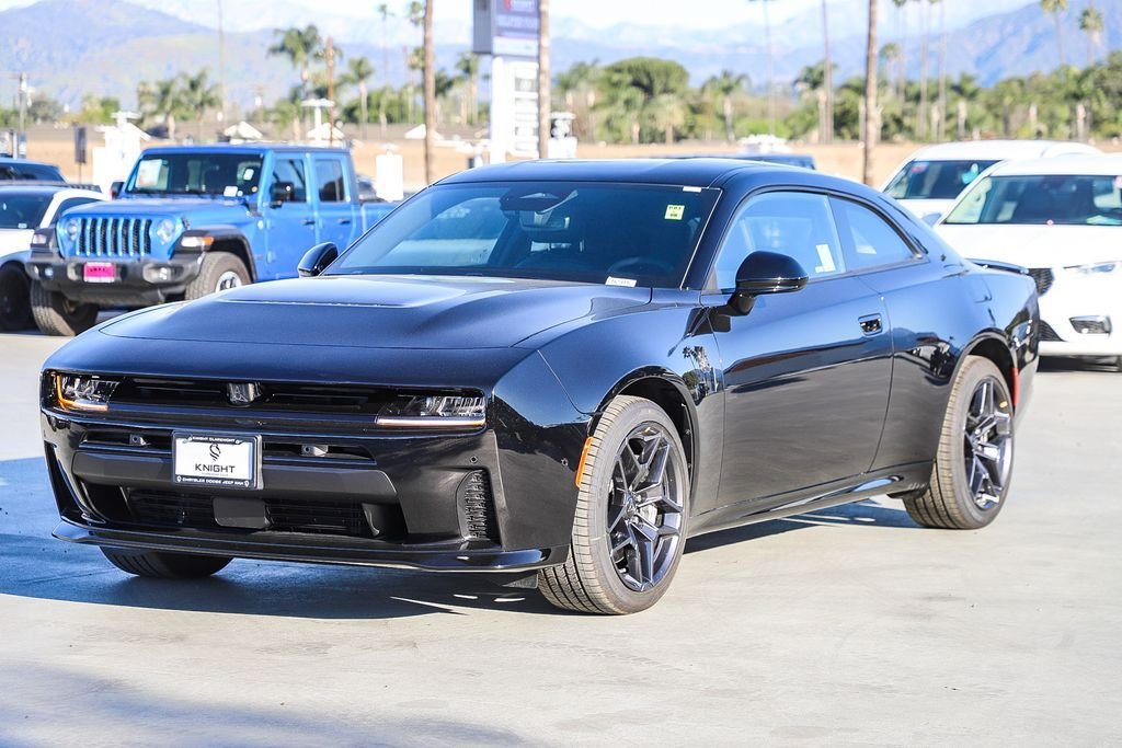 New 2026 Diamond Black Crystal Pearlcoat Dodge Scat Pack image 4