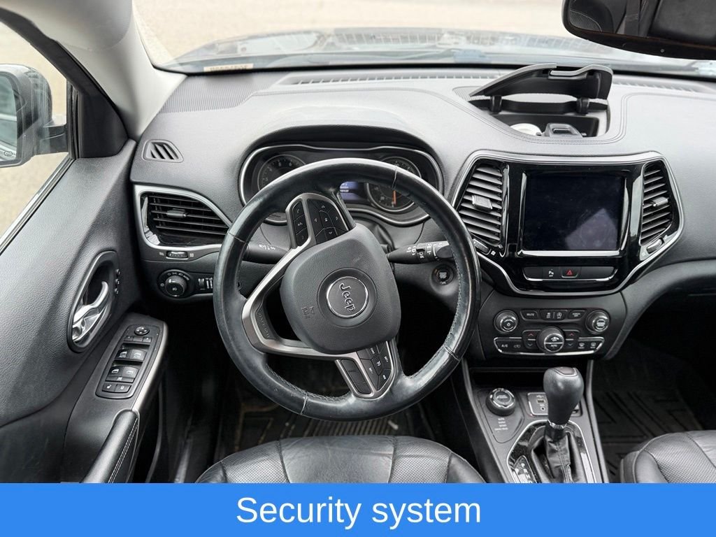 Used 2019 Gray Jeep Limited image 18