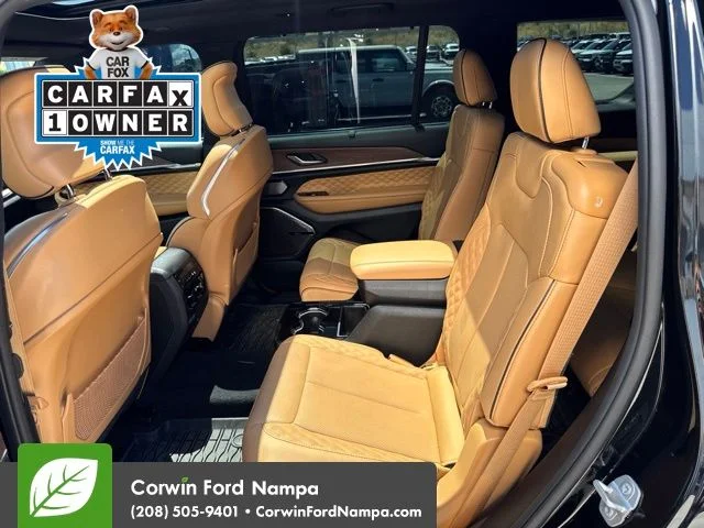 Used 2024 Black Jeep Summit image 14