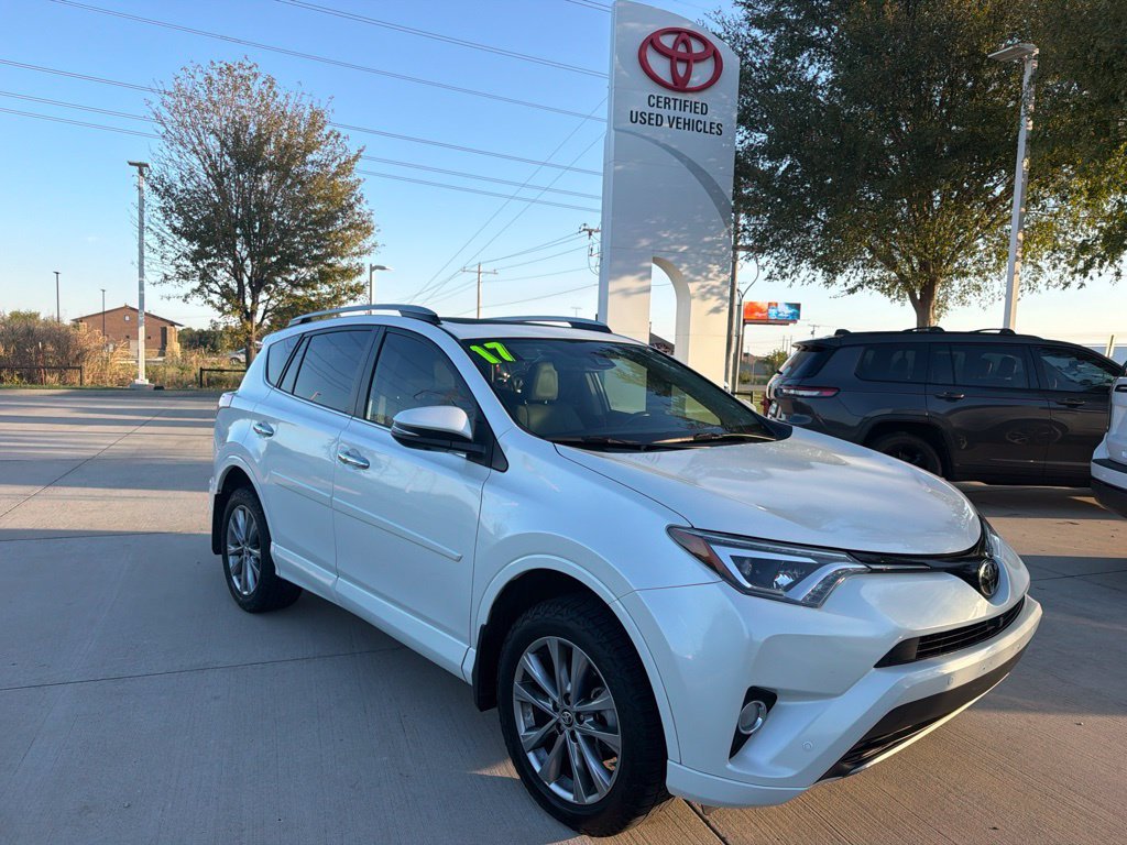 Used 2017 White Toyota Platinum image 1