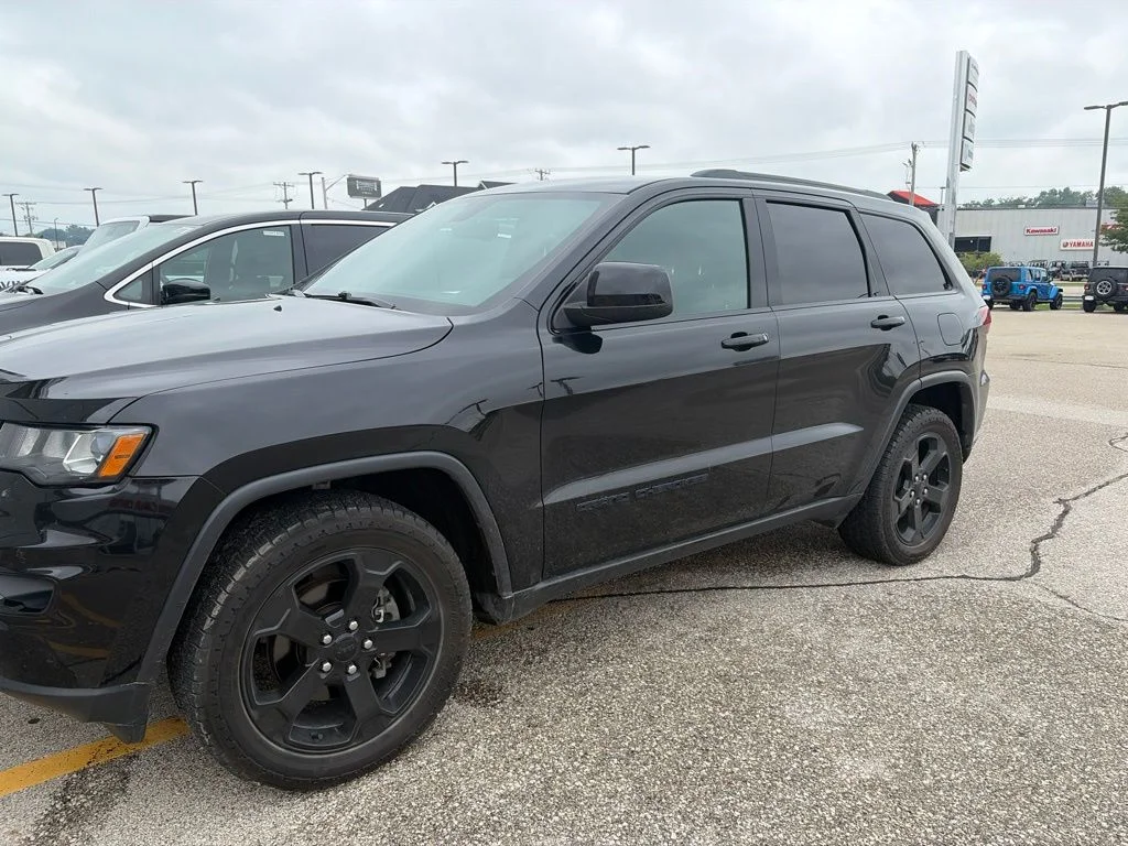 Used 2018 Black Jeep Upland Edition image 5