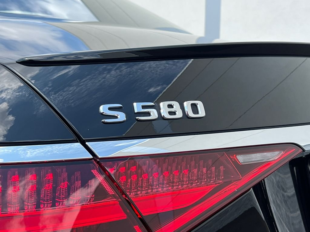 Certified Used 2022  Mercedes-Benz S 580 image 29