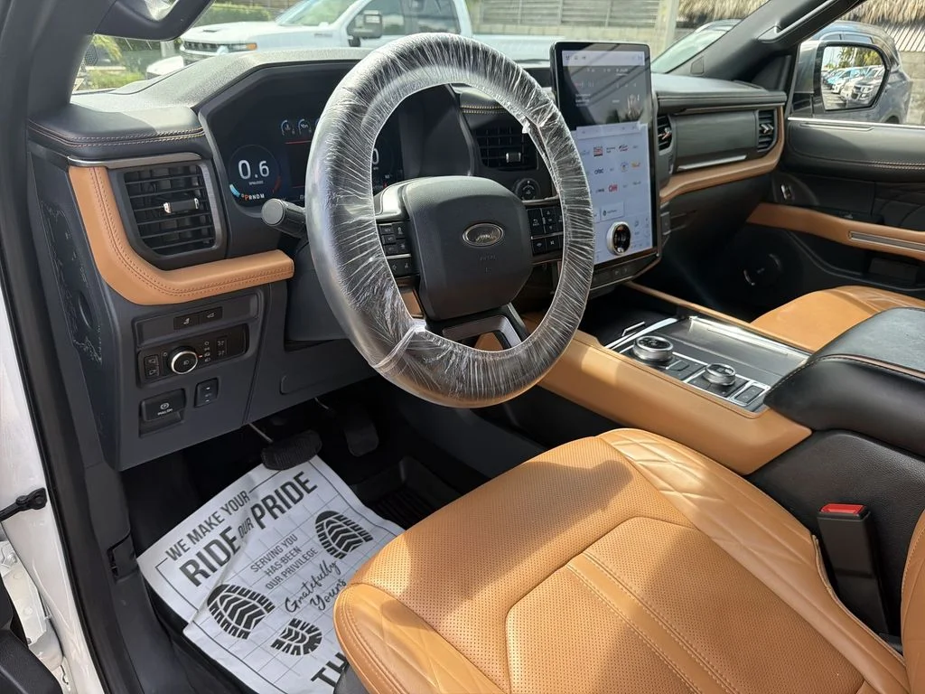Used 2024 White Ford Platinum image 16