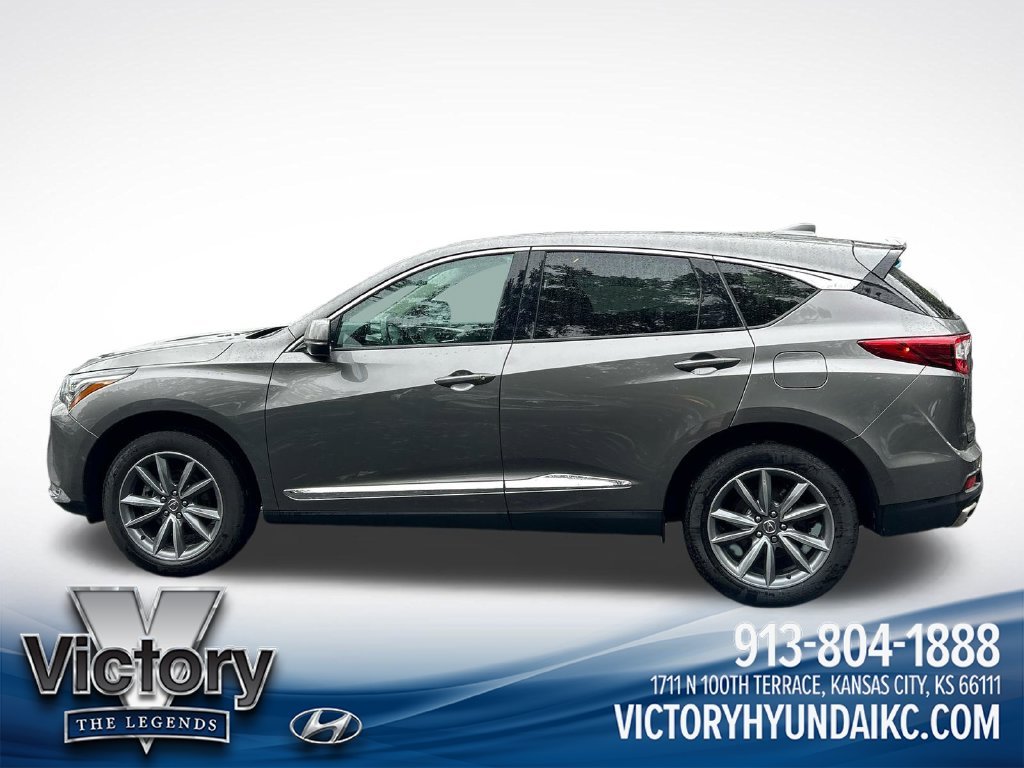 Used 2024  Acura Technology Package image 2