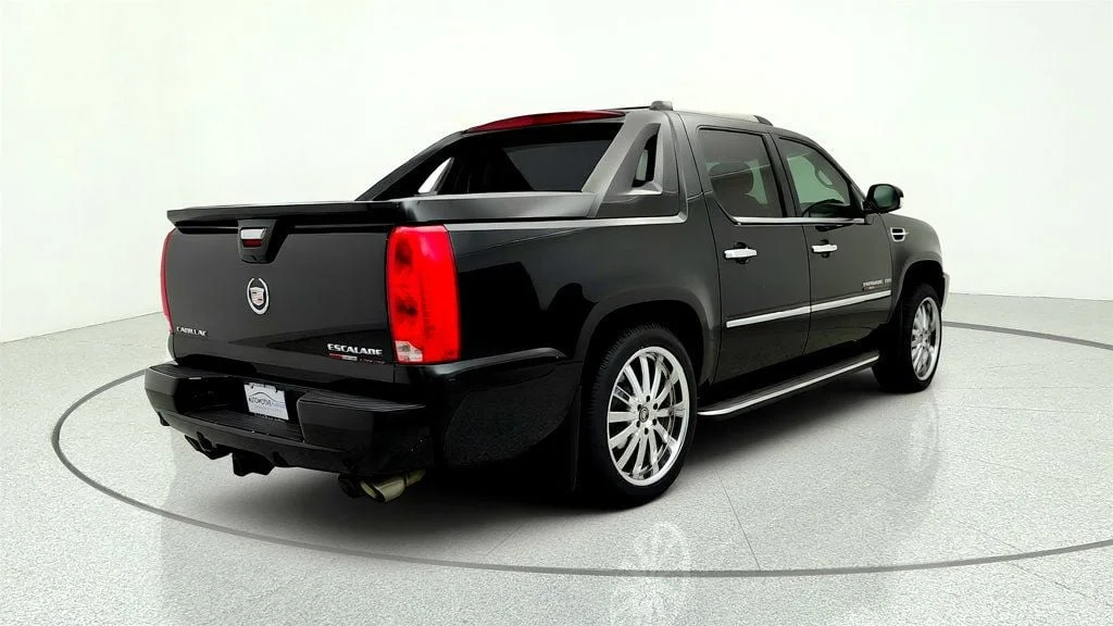 Used 2012 Black Raven Cadillac AWD 4dr Luxury Sport Edition Supercharged image 5