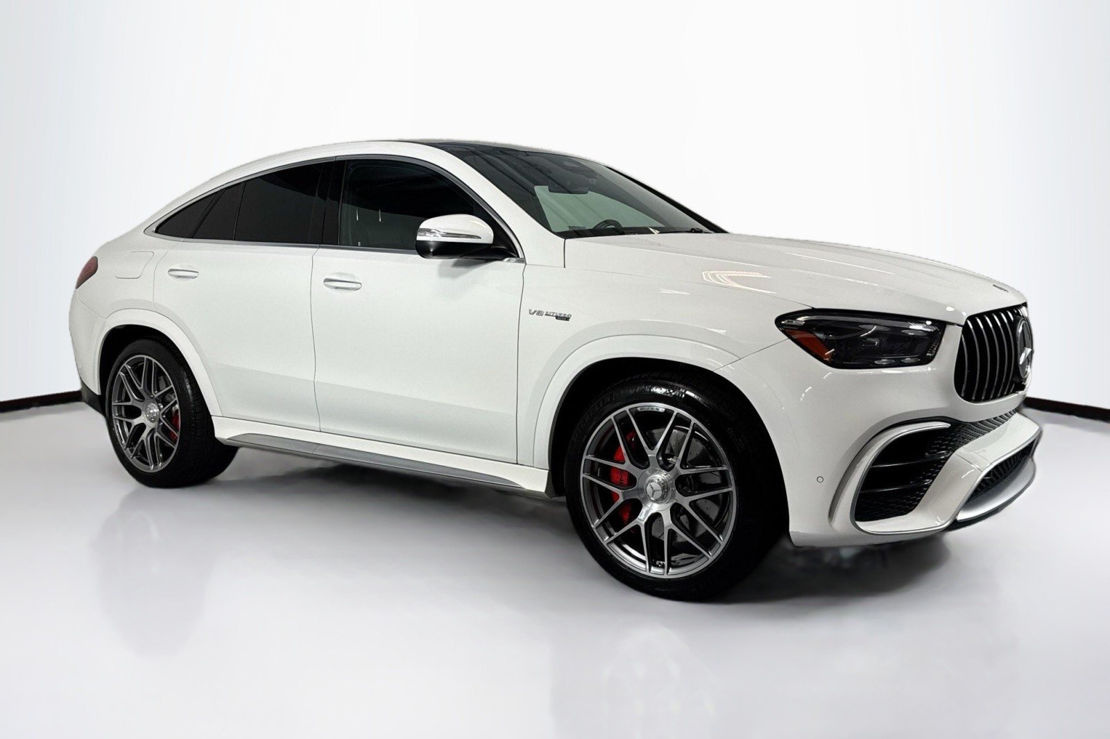 Certified Used 2024 Polar White Mercedes-Benz AMG® GLE 63 S 4MATIC+ Coupe image 3