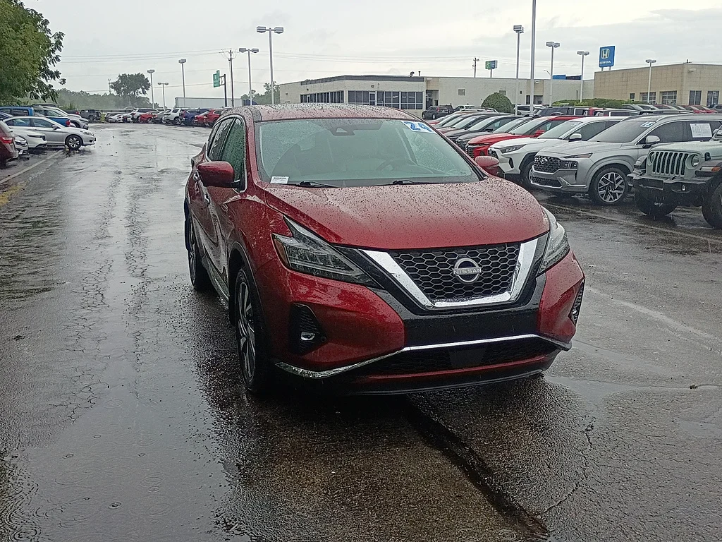 Used 2024 Scarlet Ember Tintcoat Nissan SL image 1