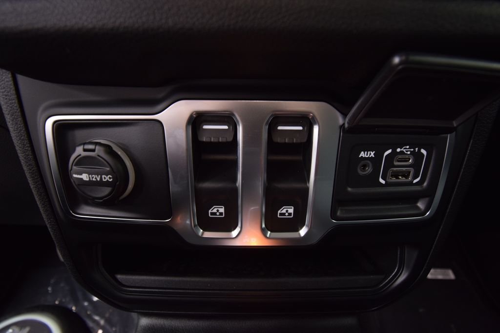 2026 Jeep Wrangler 2-Door Sport S - Photo 25