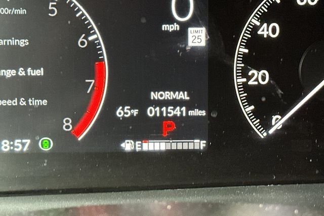 Used 2025 Black Honda Touring image 28