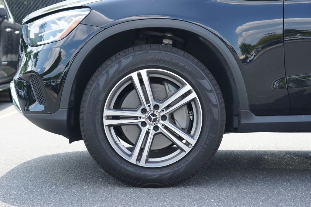 Certified Used 2021 Black Mercedes-Benz GLC 300 image 9