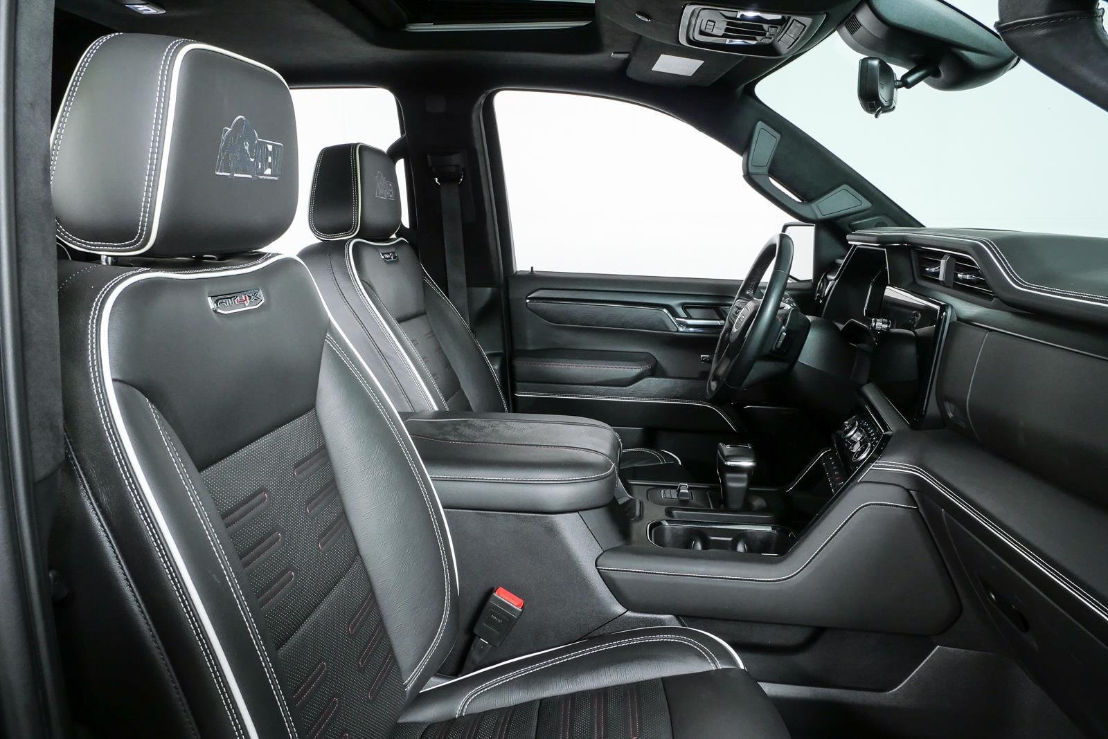 Used 2024 Titanium Rush Metallic GMC AT4X image 23