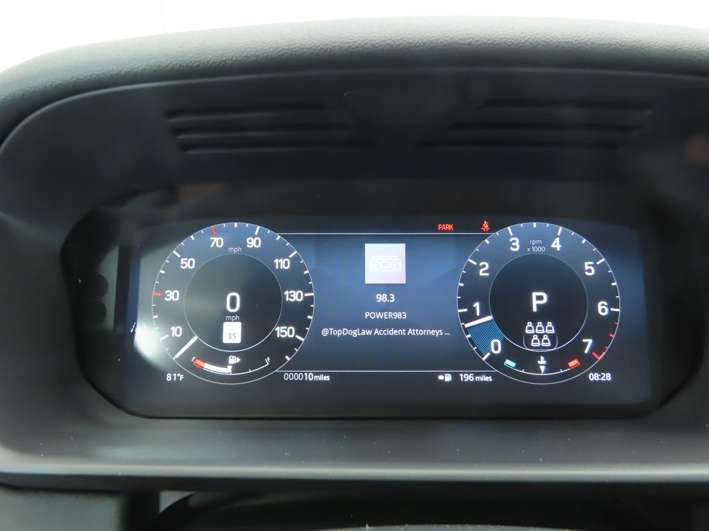 Used 2025 Fuji White Land Rover S image 33