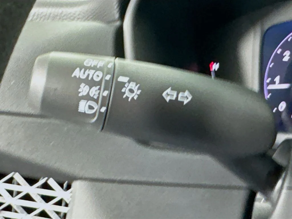 New 2026 Meteorite Gray Metallic Honda LX image 18