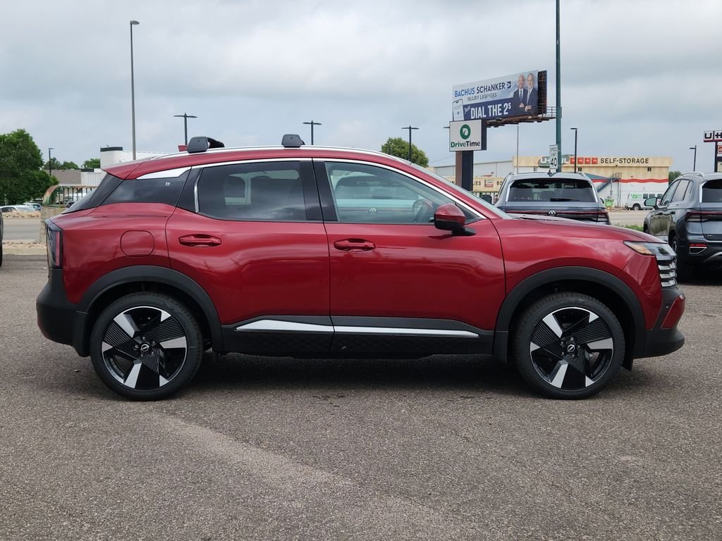 2025 Nissan Kicks SR AWD - Photo 2