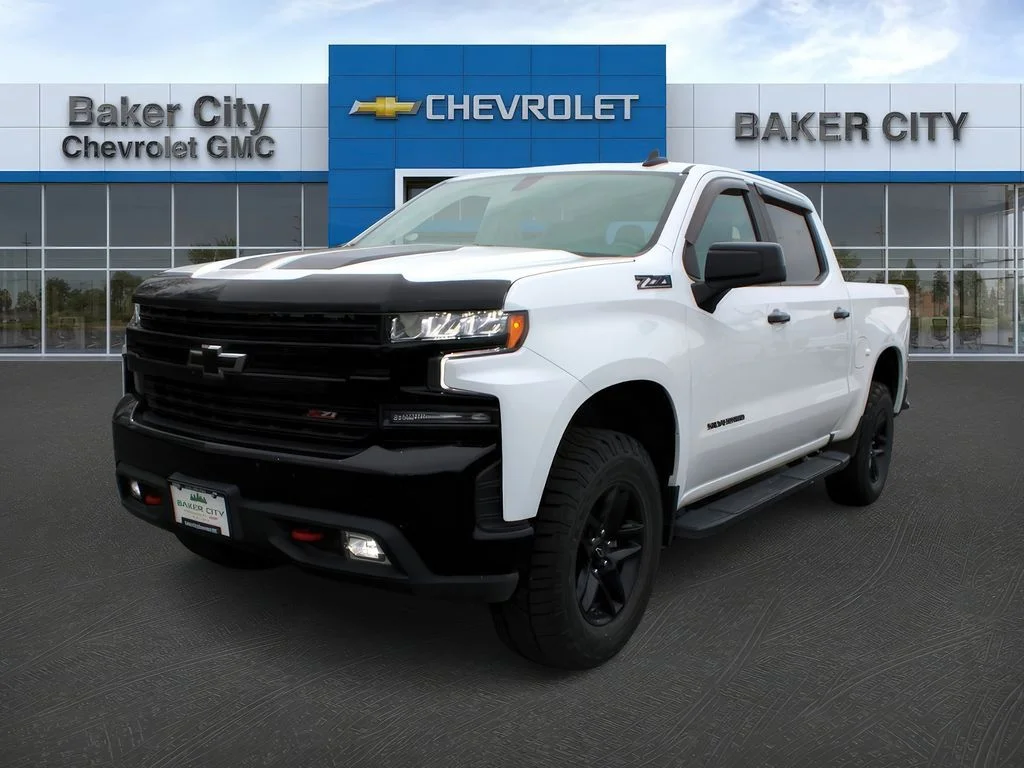 Used 2021 Summit White Chevrolet LT Trail Boss image 3