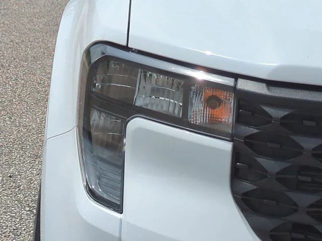 New 2026 Oxford White Ford XL image 10