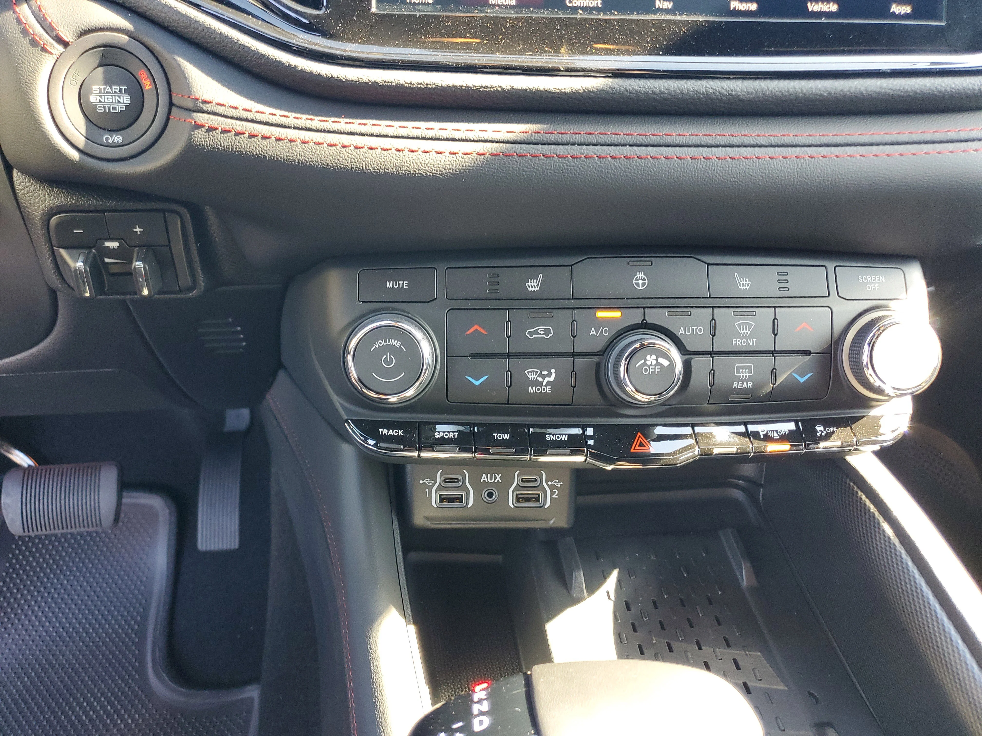 New 2026 Octane Red Pearlcoat Dodge GT HEMI V8 image 21