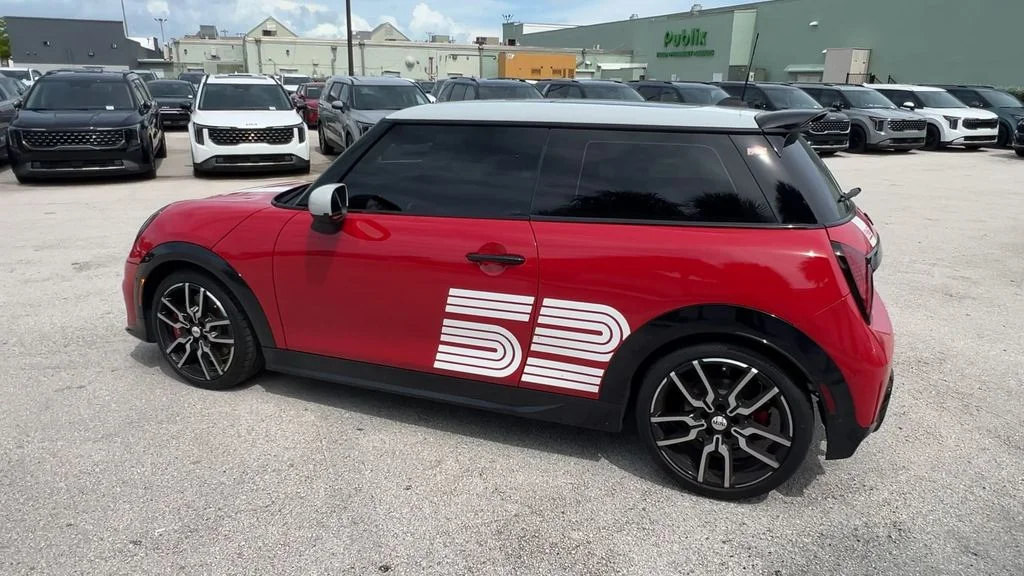 Used 2026 Red MINI Iconic image 6