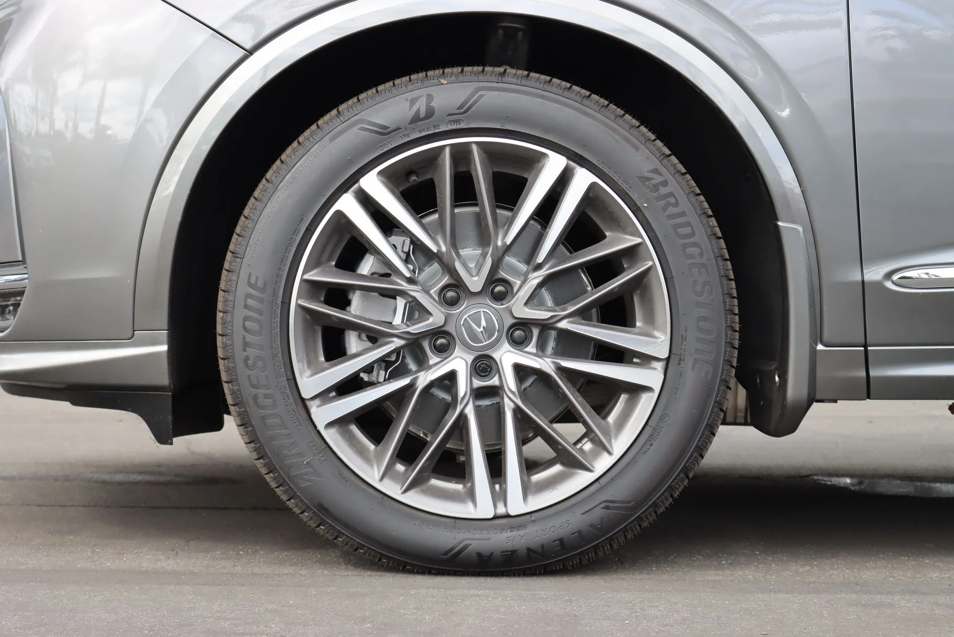 New 2026 Liquid Carbon Metallic Acura SH-AWD with Advance Package image 5