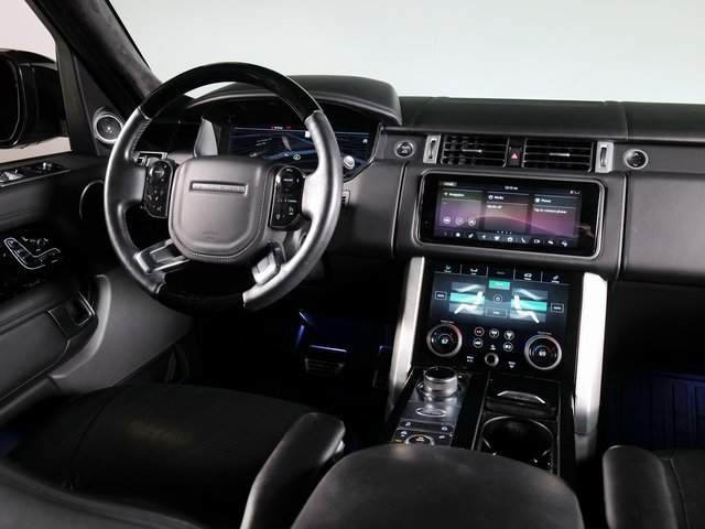 Used 2020 Black Land Rover Autobiography image 11