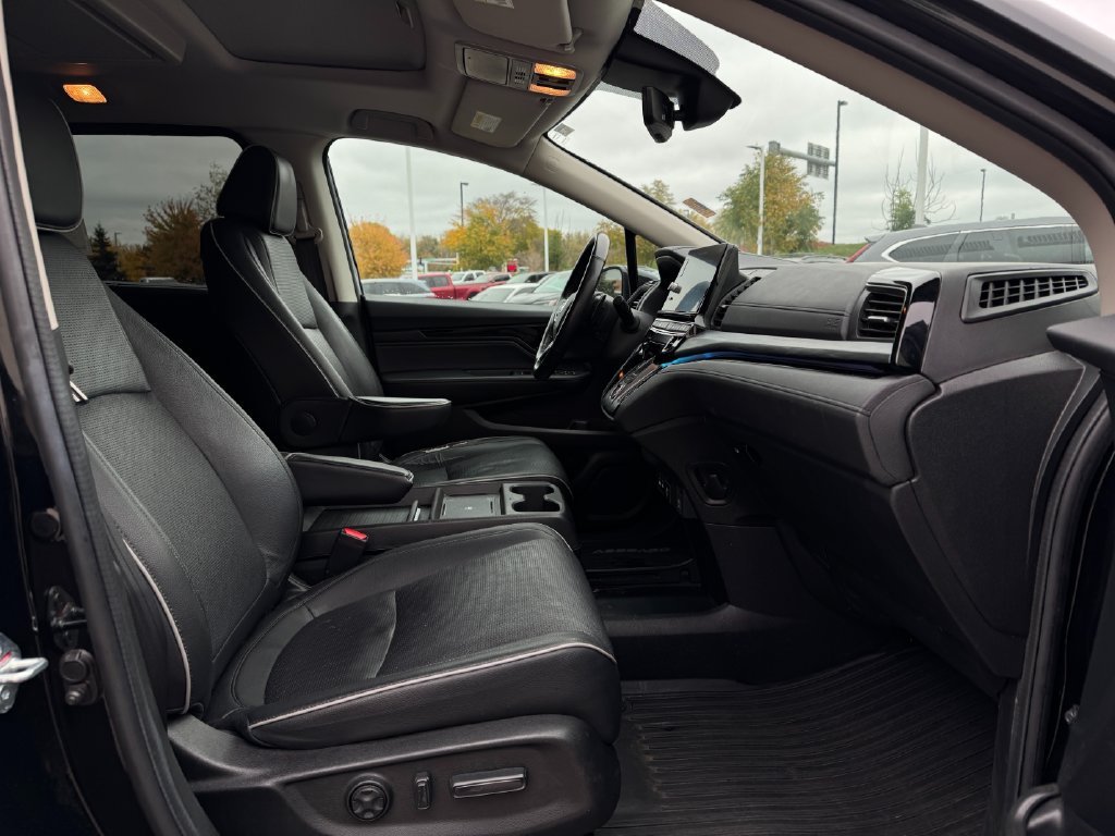 2025 Honda Odyssey Elite - Photo 34