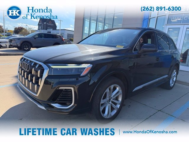 Used 2025  Audi 55 Premium Plus image 1