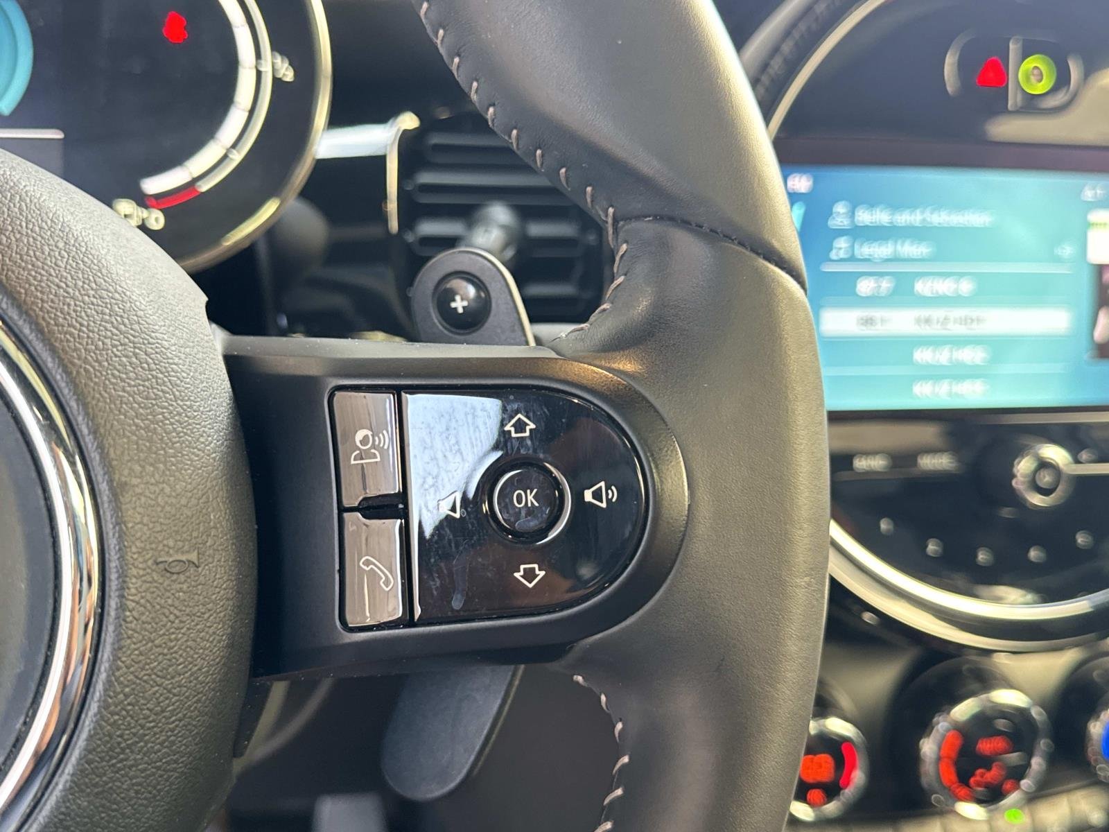 2023 MINI 3 Door S - Photo 13