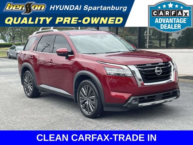 Used 2022 Scarlet Nissan SL image 1