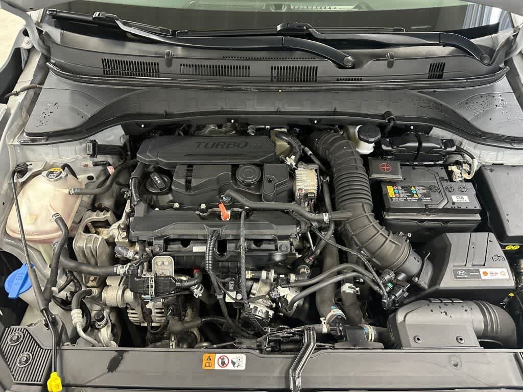 Used 2023 Cyber Silver Hyundai Limited image 44