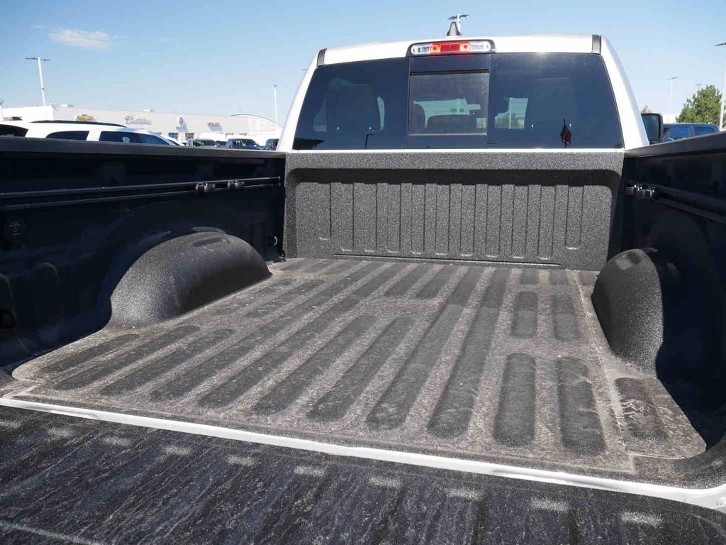 New 2026 Silver Zynith Exterior Paint RAM LARAMIE image 9