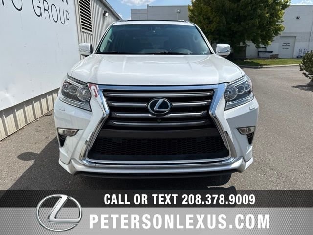 Used 2017  Lexus Luxury image 9