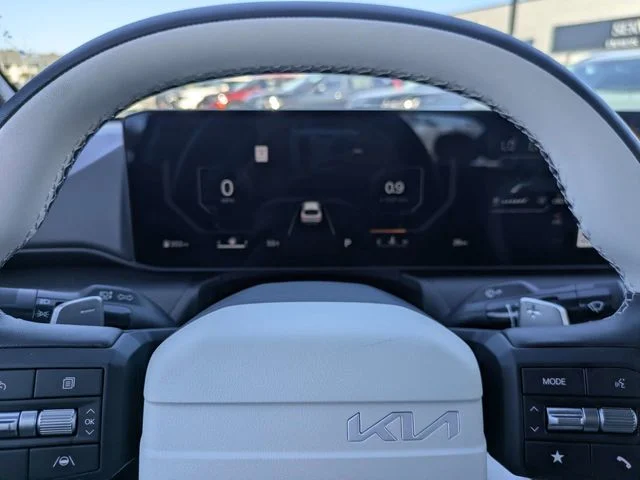 New 2025 Steel Gray Kia GT-Line Turbo image 31