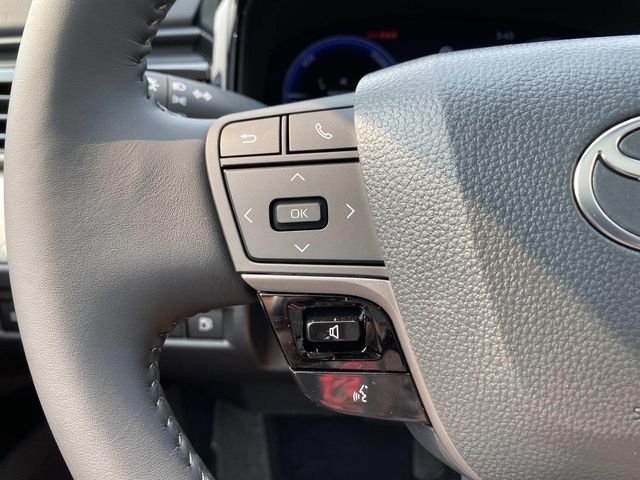New 2026 Ocean Gem Toyota XLE image 13