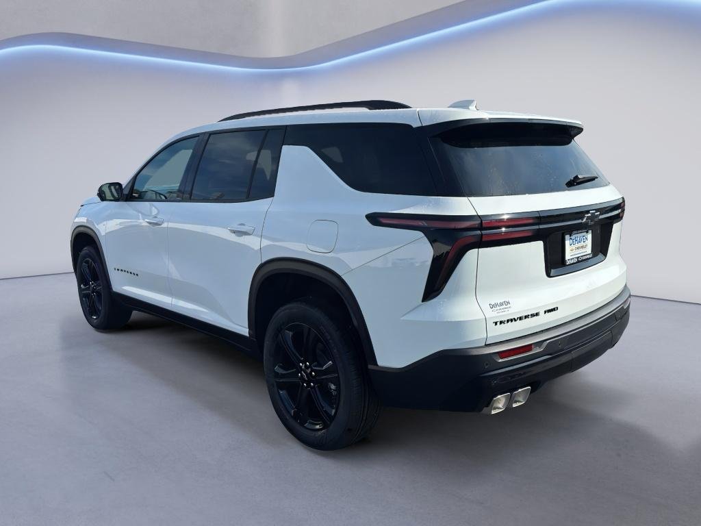 2027 Chevrolet Traverse LT - Photo 6