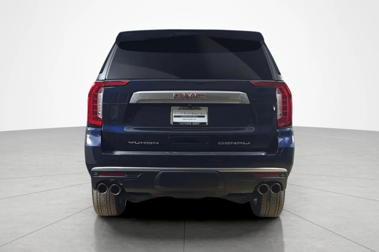Used 2023 MIDNIGHT BLUE GMC Denali image 4