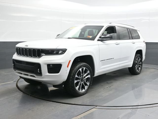 Used 2023 White Jeep Overland image 1
