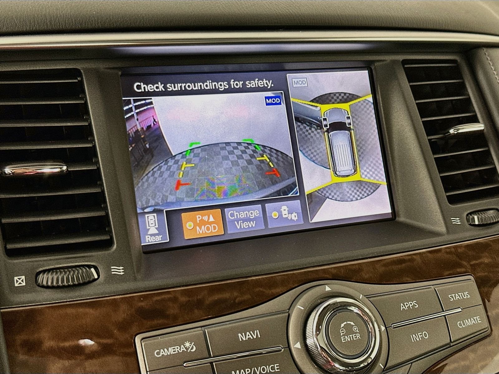 Used 2019 Gun Metallic Nissan SL image 14