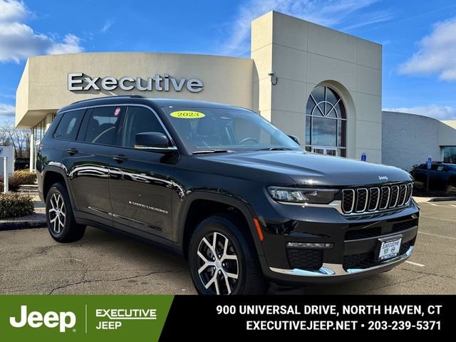 Used 2023 Black Jeep Limited image 1