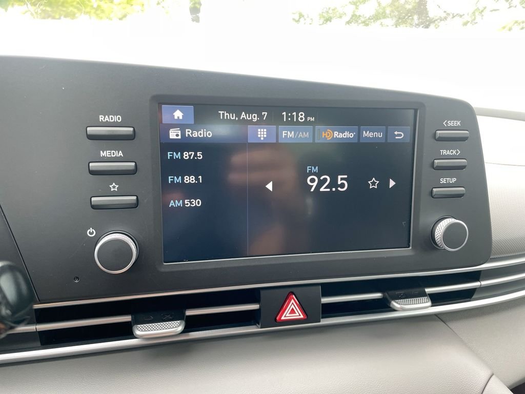 2025 Hyundai Elantra SE - Photo 43